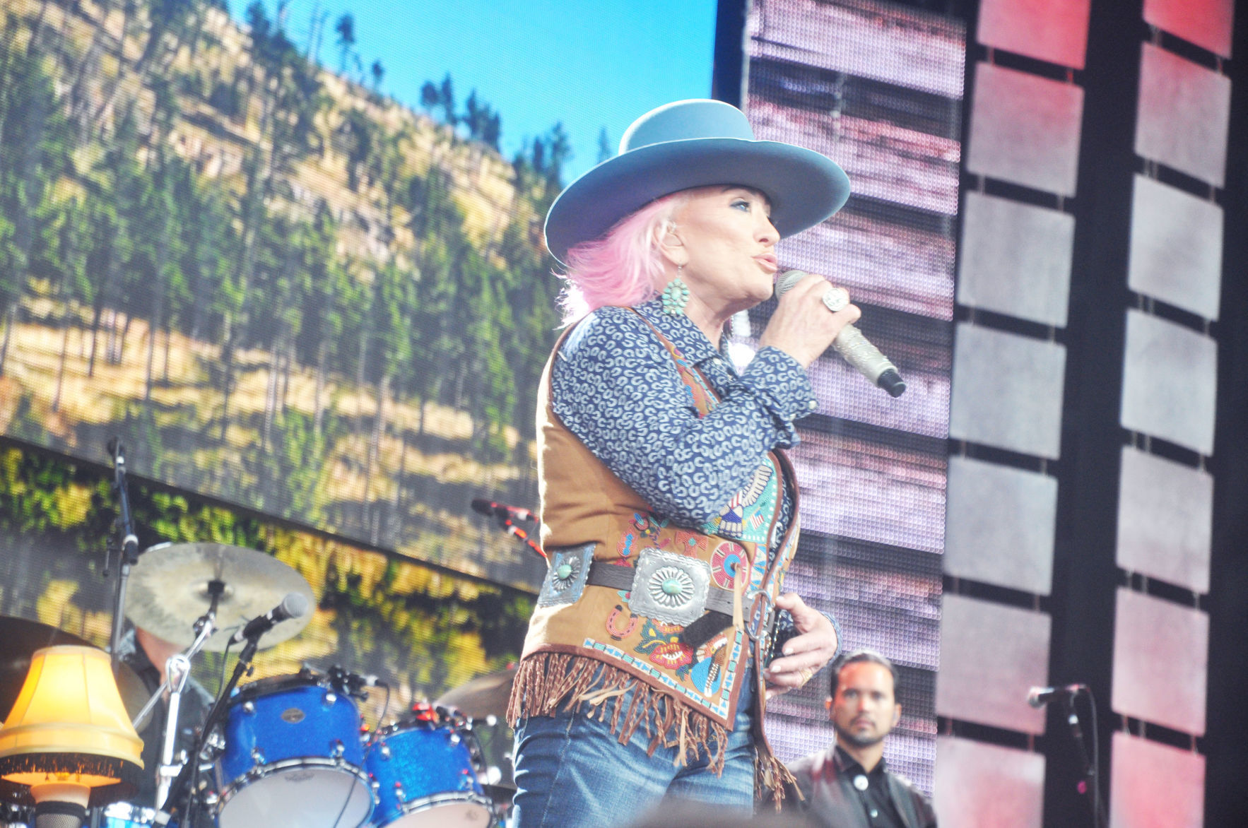 Farm Aid - 4